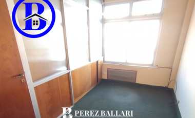 VENTA DE OFICINA - EDIFICIO PASAJE SACOA - ZONA CENTRO