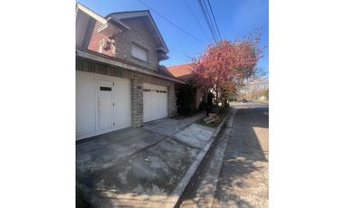 Chalet 5 ambientes. Barrio Güemes