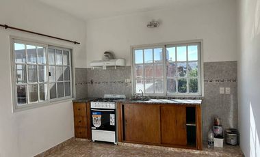 Departamento Tipo Casa en alquiler en Wilde
