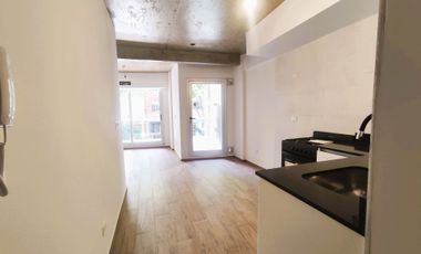 Venta monoambiente 2 balcones Nuñez