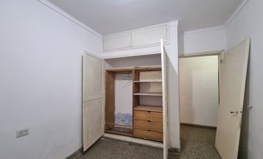 CASA INTERNA  3 DORMITORIOS EN CAPITAL