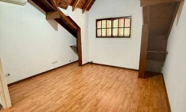 Casa en alquiler en Ramos Mejia Sur