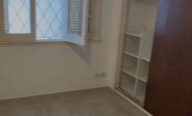Casa en alquiler en Ramos Mejia Sur