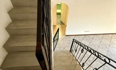 Casa en alquiler en Ramos Mejia Sur