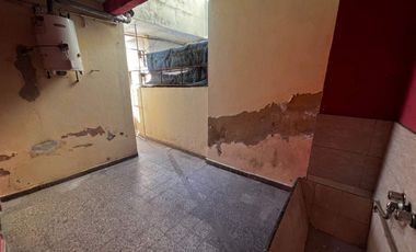 Venta PH PB 2 amb Apto Credi a REFACCIONAR Caseros