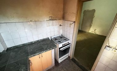 Venta PH PB 2 amb Apto Credi a REFACCIONAR Caseros