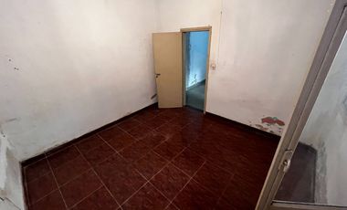 Venta PH PB 2 amb Apto Credi a REFACCIONAR Caseros