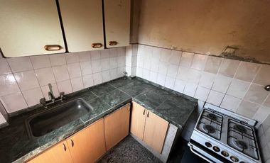 Venta PH PB 2 amb Apto Credi a REFACCIONAR Caseros