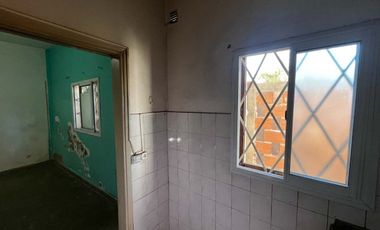 Venta PH PB 2 amb Apto Credi a REFACCIONAR Caseros