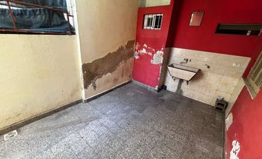 Venta PH PB 2 amb Apto Credi a REFACCIONAR Caseros