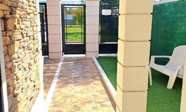 CASA 5 AMBIENTES EN VENTA PILAR /PATIO Y COCHERA