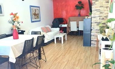 CASA 5 AMBIENTES EN VENTA PILAR /PATIO Y COCHERA