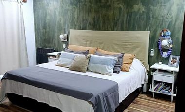 CASA 5 AMBIENTES EN VENTA PILAR /PATIO Y COCHERA