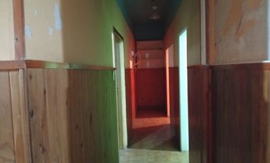 VENTA CASA 3AMB/2LOCALES FRENTE EN CLAYPOLE