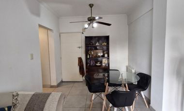 Departamento 2 ambientes Lanús balcon