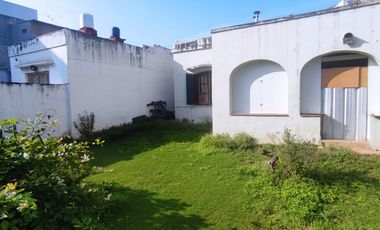CASA ALTO ALBERDI 4 DORMITORIOS 400M2 LOTE PROPIO