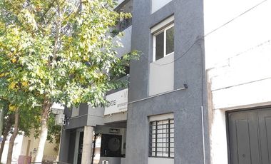 CASA ALTO ALBERDI 4 DORMITORIOS 400M2 LOTE PROPIO