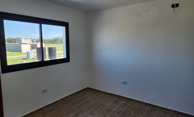VENTA DUPLEX A ESTRENAR 2 DORMITORIOS EN DOCTA