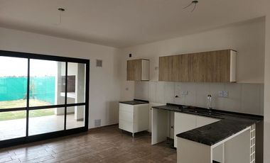 VENTA DUPLEX A ESTRENAR 2 DORMITORIOS EN DOCTA
