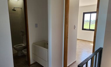 VENTA DUPLEX A ESTRENAR 2 DORMITORIOS EN DOCTA