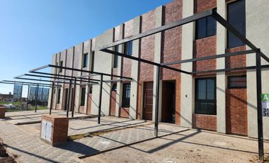 VENTA DUPLEX A ESTRENAR 2 DORMITORIOS EN DOCTA