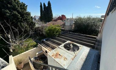 CASA +LOCAL+GALPO+ COCHERA + 2 DTOS 3 AMB DOMINICO
