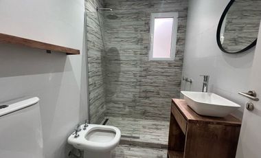 VENTA CASA 3 AMB - ITUZAINGO CENTRO