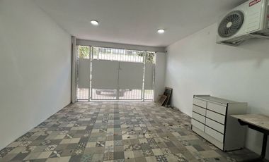 VENTA CASA 3 AMB - ITUZAINGO CENTRO