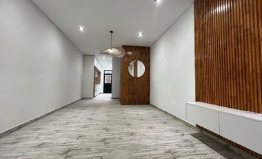 VENTA CASA 3 AMB - ITUZAINGO CENTRO