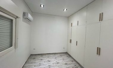 VENTA CASA 3 AMB - ITUZAINGO CENTRO