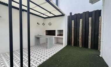 VENTA CASA 3 AMB - ITUZAINGO CENTRO