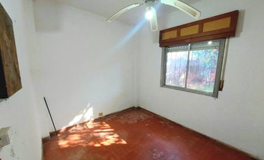 MORON LOTE 300 METROS CASA 3 AMBIENTES OPORTUNIDAD