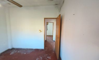 MORON LOTE 300 METROS CASA 3 AMBIENTES OPORTUNIDAD