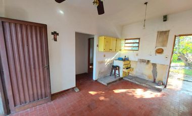 MORON LOTE 300 METROS CASA 3 AMBIENTES OPORTUNIDAD