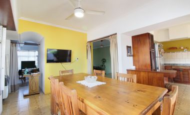 VENTA CASA 5 AMBIENTES CON PILETA MONTE GRANDE