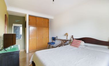 VENTA CASA 5 AMBIENTES CON PILETA MONTE GRANDE
