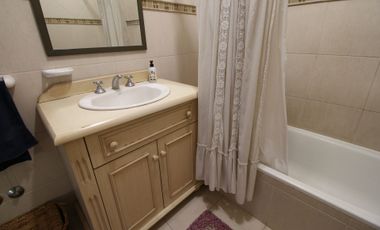 VENTA CASA 5 AMBIENTES CON PILETA MONTE GRANDE