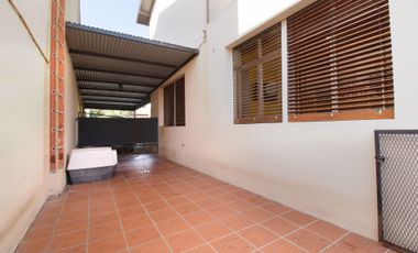 VENTA CASA 5 AMBIENTES CON PILETA MONTE GRANDE