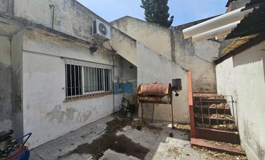 Venta ph 3 ambientes a reciclar. Quilmes Oeste