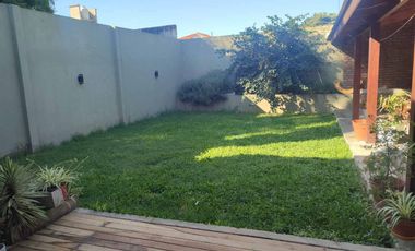 VENTA CASA 3 AMB EN DON BOSCO APTA  CREDITO