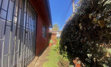 Casa en Arriendo en LOS ALIAGA- DUBLE ALMEYDA- COLEGIO SAN AGUSTIN