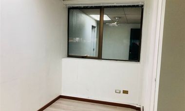 Oficina en Arriendo en Padre Mariano esquina Providencia