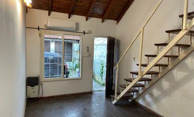 VENTA PH 2 AMBIENTES CON PATIO RAMOS MEJIA