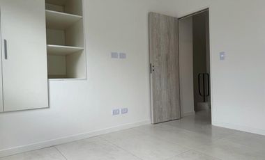 DUPLEX A ESTRENAR PALOMAR -  3 AMB. COCHERA, PATIO
