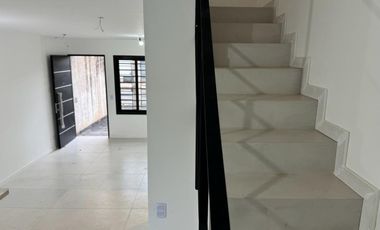 DUPLEX A ESTRENAR PALOMAR -  3 AMB. COCHERA, PATIO