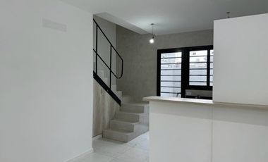 DUPLEX A ESTRENAR PALOMAR -  3 AMB. COCHERA, PATIO