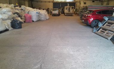 Venta Galpon Bv Oroño y Amenabar