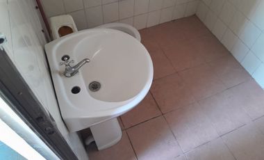 Venta Galpon Bv Oroño y Amenabar