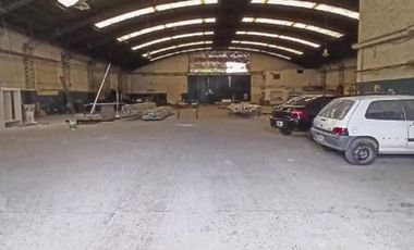 Venta Galpon Bv Oroño y Amenabar