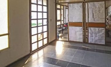 Venta Galpon Bv Oroño y Amenabar